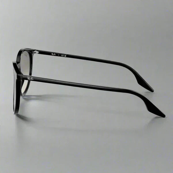 Ray-Ban RB2204 901/32 – Black Green Gradient