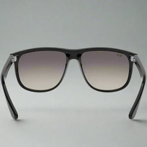 Ray-Ban Boyfriend RB4147 601/32 – Black Green Gradient