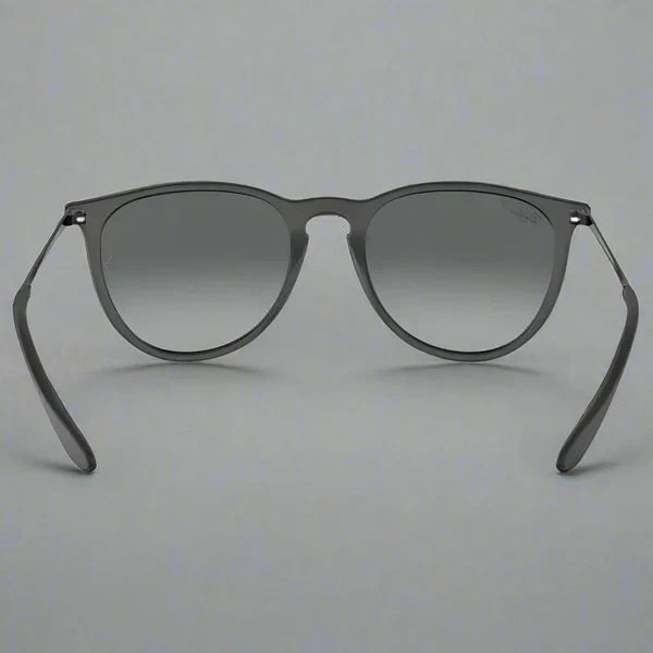 Ray-Ban Erika RB4171 622/T3 Polarized – Matte Black Grey Gradient Polarized